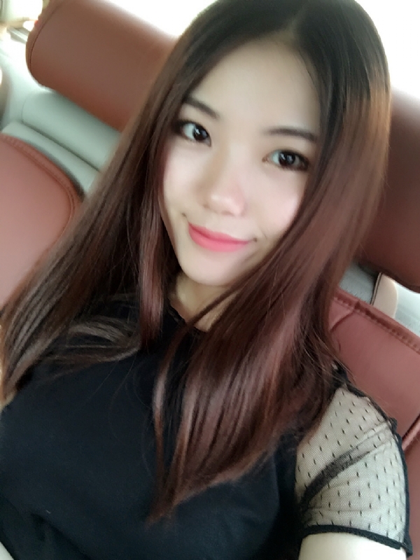 盛开的花朵的第二张照片--金华相亲服务中心