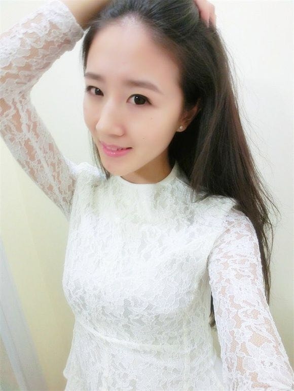 初久与歌的第一张照片--金华相亲服务中心