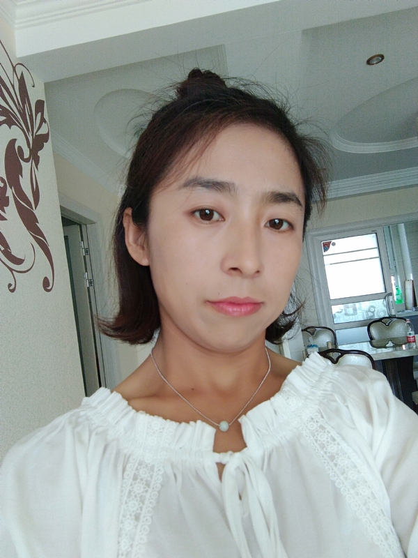 柠檬的第一张照片--金华相亲服务中心