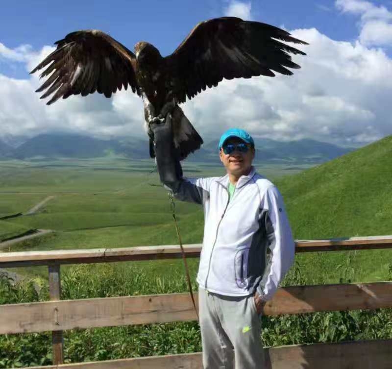 怀抱清风的第一张照片--金华相亲服务中心