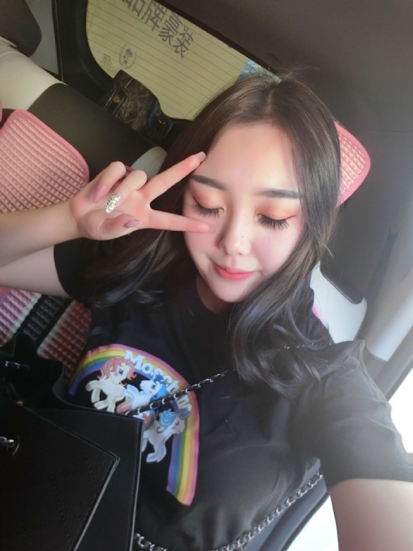 佳怡的第四张照片--金华相亲服务中心