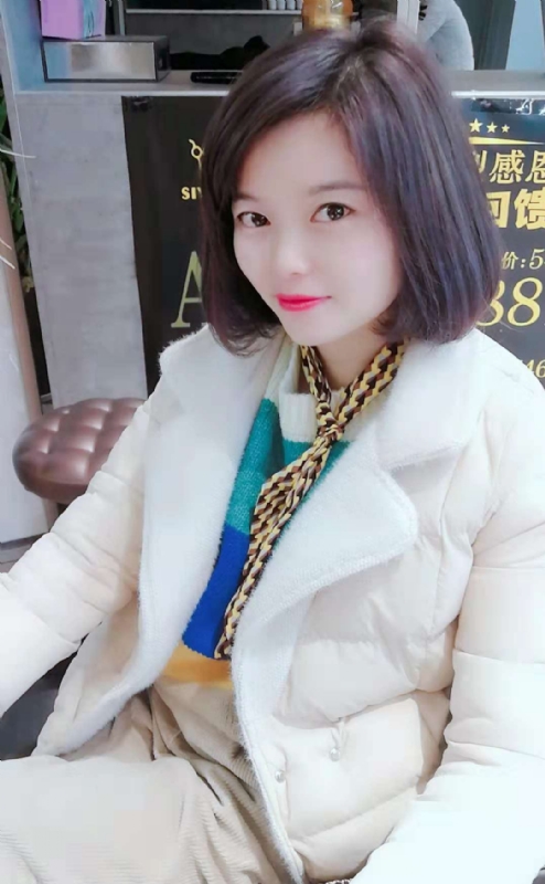 认真的雪的第一张照片--金华相亲服务中心