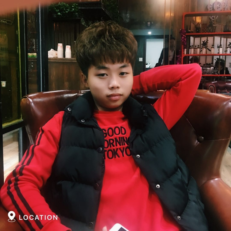 阳光男孩的第一张照片--金华相亲服务中心