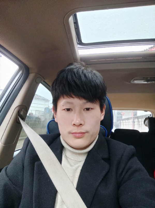 少年的第一张照片--金华相亲服务中心