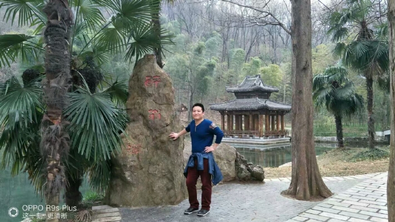 烦事用点心的第一张照片--金华相亲服务中心