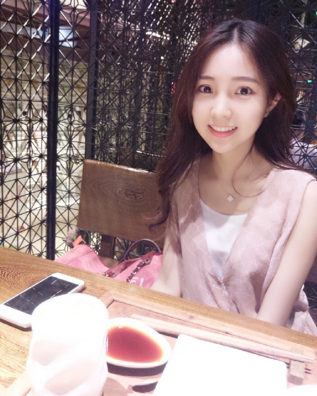 冰艳残阳的第二张照片--金华相亲服务中心