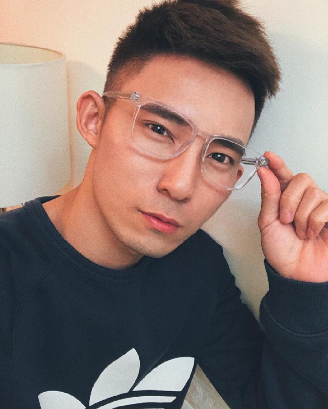 小伟的第一张照片--金华相亲服务中心