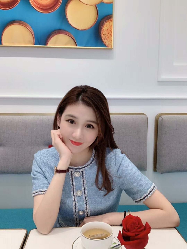 Emily的第二张照片--金华相亲服务中心