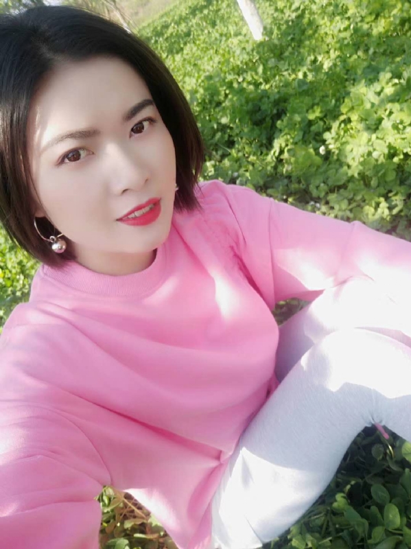 寻找幸福的第一张照片--金华相亲服务中心