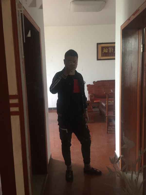 MC无所畏惧的第一张照片--金华相亲服务中心