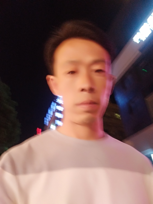 找个人来爱的第一张照片--金华相亲服务中心