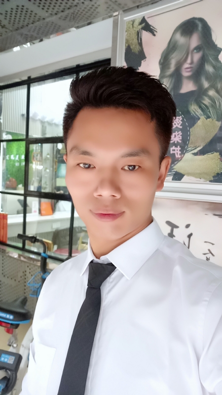 阳光男士的第一张照片--金华相亲服务中心