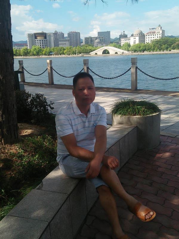 尹力的第一张照片--金华相亲服务中心