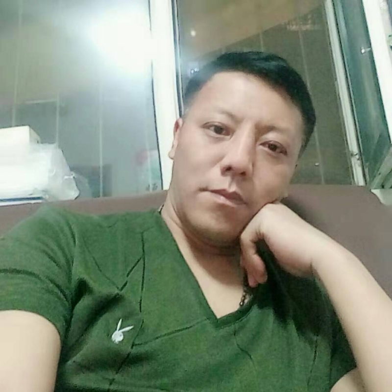 龍行天下的第一张照片--金华相亲服务中心