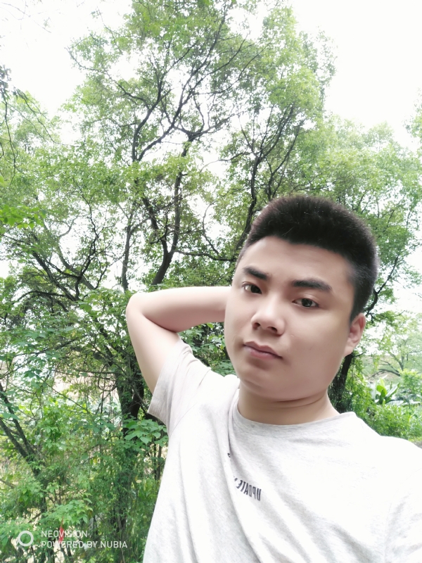 黄帅哥的第一张照片--金华相亲服务中心