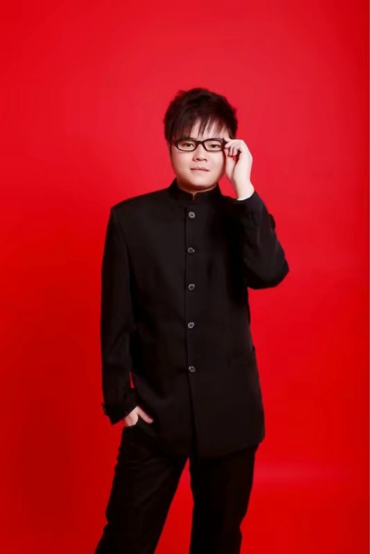 站在远处看童年的第一张照片--金华相亲服务中心