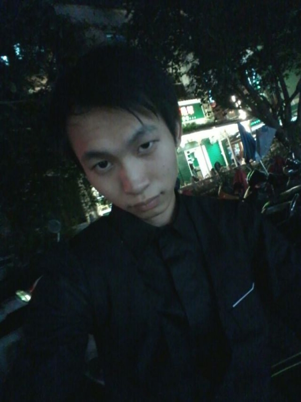 瞬间回眸的第一张照片--金华相亲服务中心