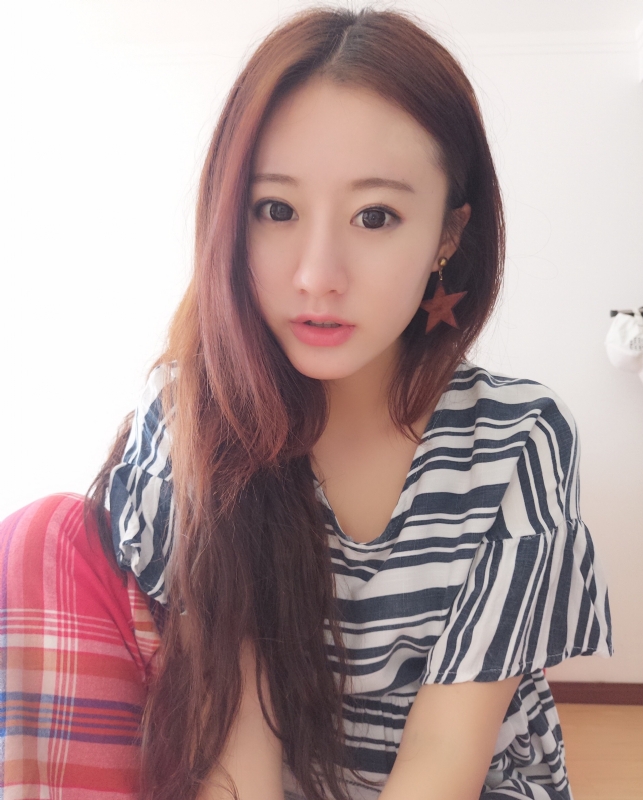 没有故事的女同学的第二张照片--金华相亲服务中心