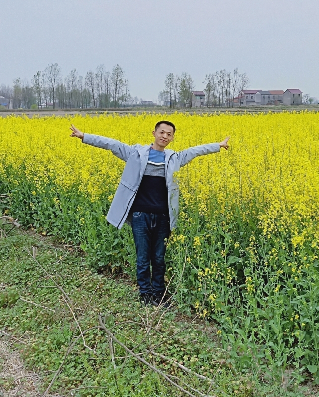 一个真诚的男士的第一张照片--金华相亲服务中心