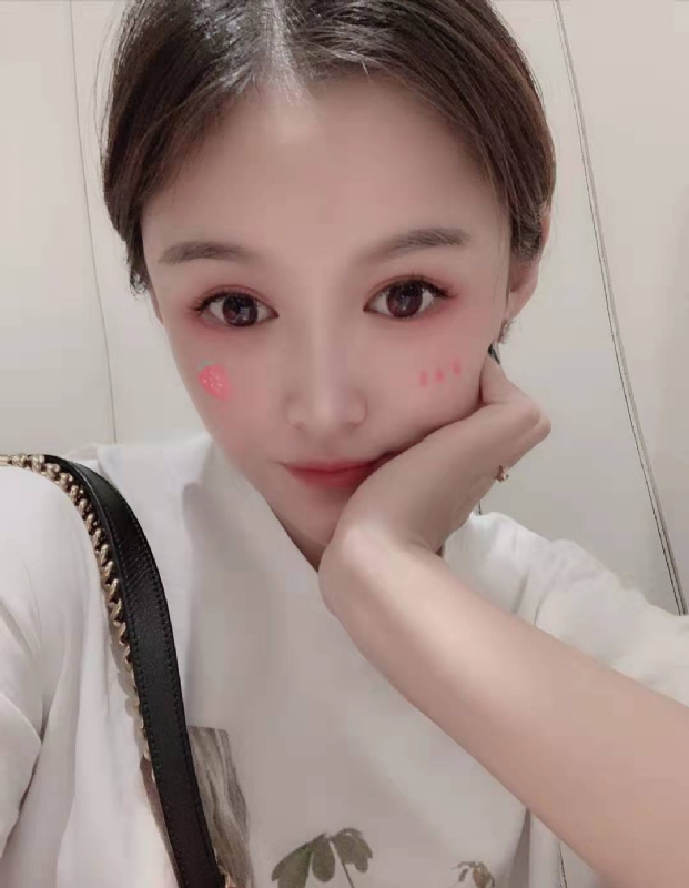 fei菲儿的第一张照片--金华相亲服务中心