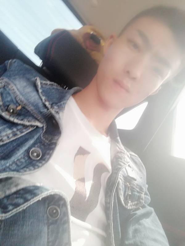 傻雕的第一张照片--金华相亲服务中心