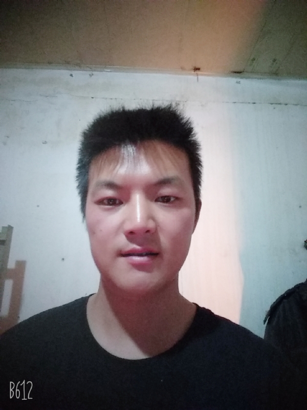 风轻云淡的第一张照片--金华相亲服务中心