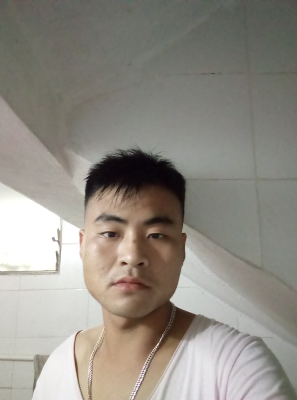 落叶知秋的第一张照片--金华相亲服务中心