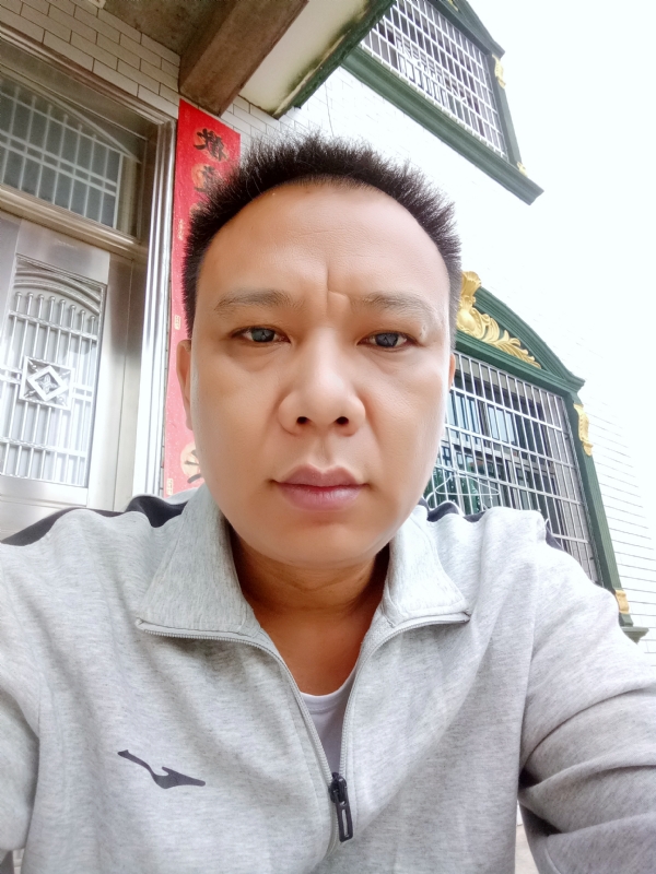 随缘的第一张照片--金华相亲服务中心