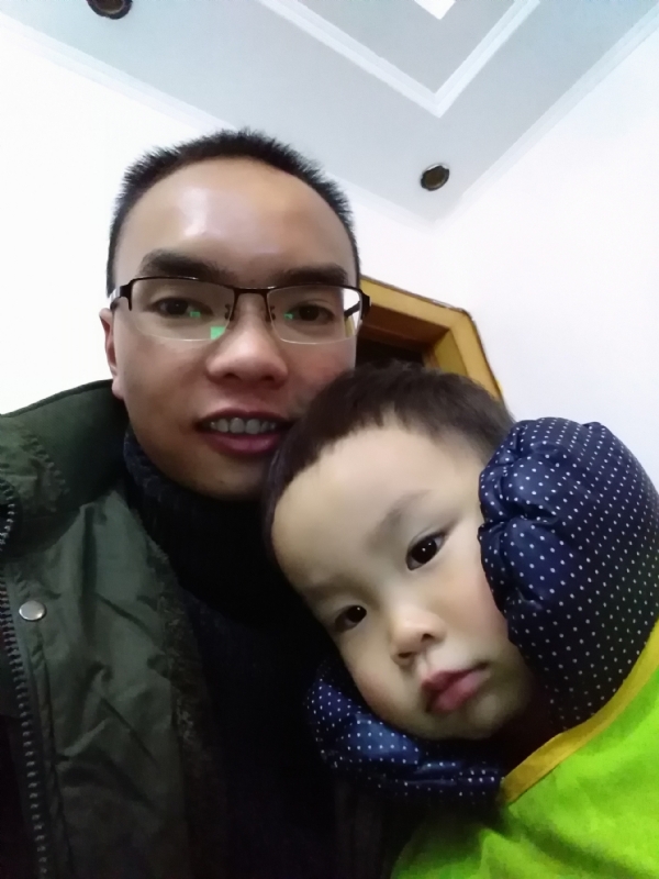 123木头人的第一张照片--金华相亲服务中心