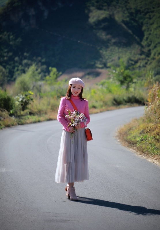 素年锦时的第二张照片--金华相亲服务中心