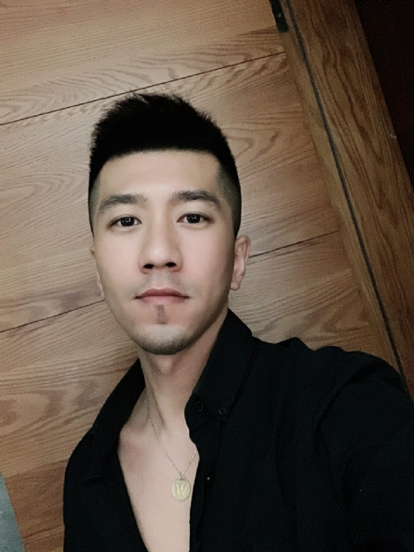 佳佳的第一张照片--金华相亲服务中心