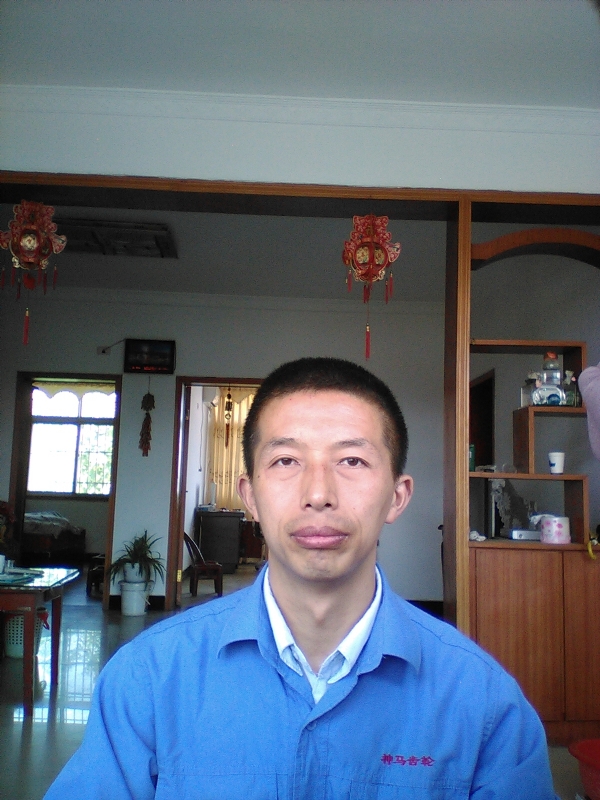 红玫瑰的第一张照片--金华相亲服务中心