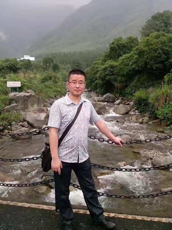 淡定牛魔王的第三张照片--金华相亲服务中心