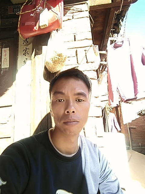 等会就睡的第一张照片--金华相亲服务中心