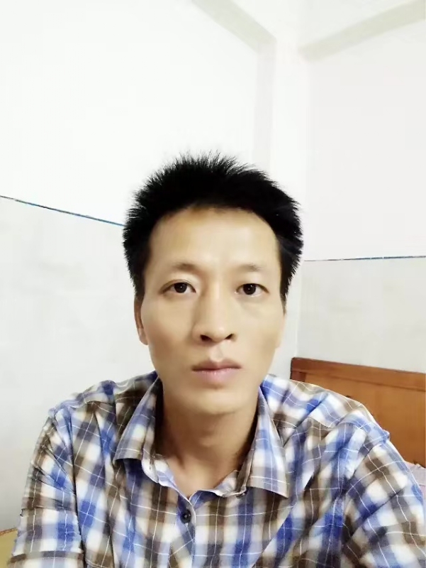 流年未亡的第一张照片--金华相亲服务中心