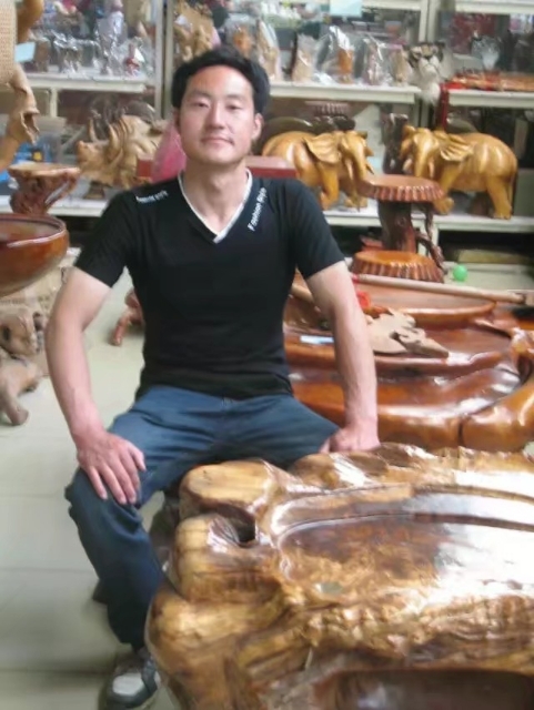 春暖花开的第一张照片--金华相亲服务中心