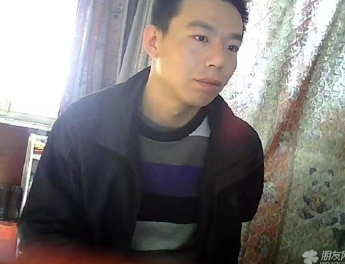 向钱奔跑的第一张照片--金华相亲服务中心