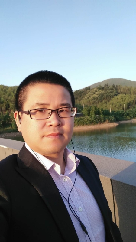 顾律师的第三张照片--金华相亲服务中心