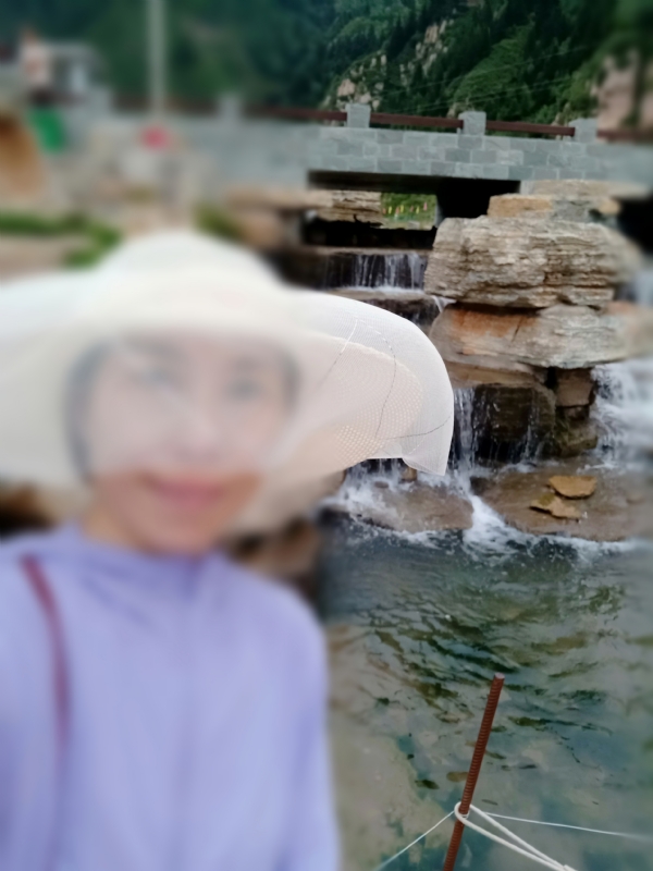 沥秋的第一张照片--金华相亲服务中心