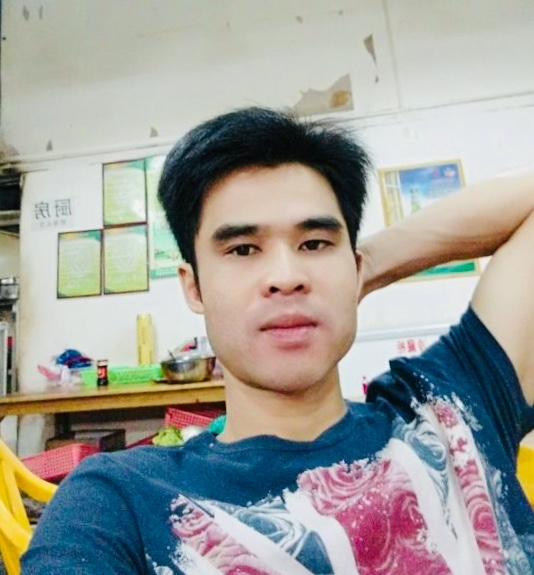 Huang的第一张照片--金华相亲服务中心