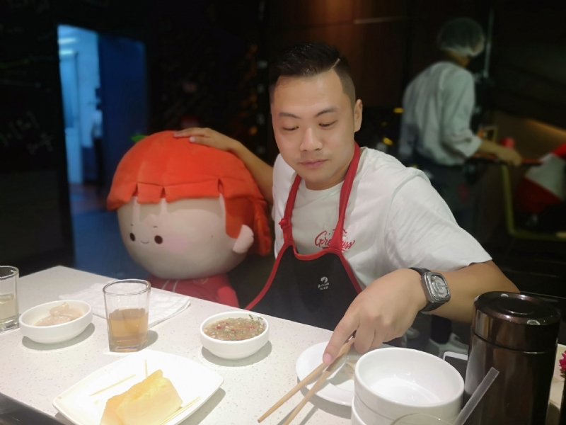 逆行的第一张照片--金华相亲服务中心