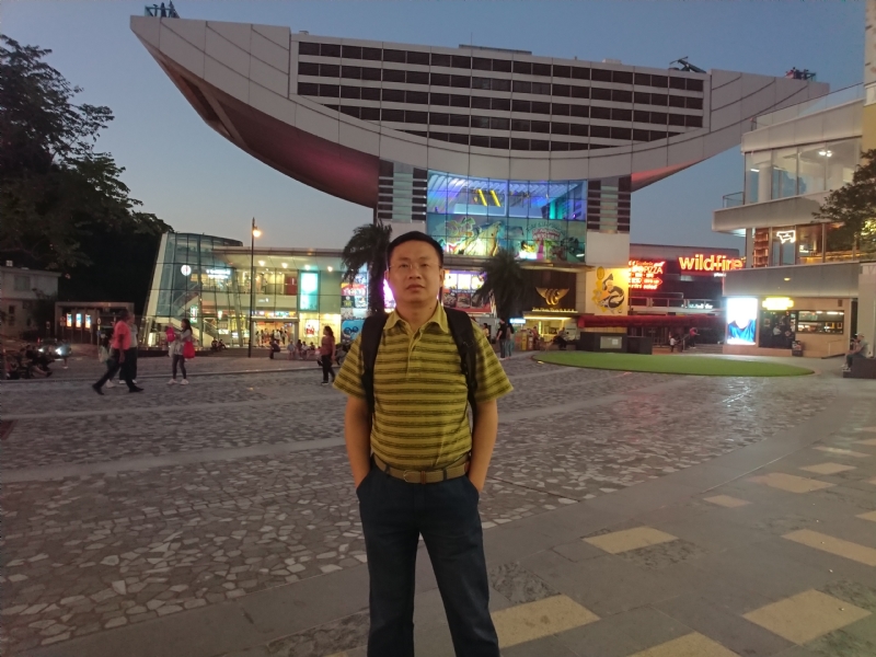 人间四月天的第一张照片--金华相亲服务中心