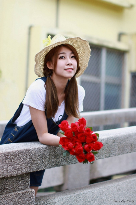 阳光朵朵的第一张照片--金华相亲服务中心