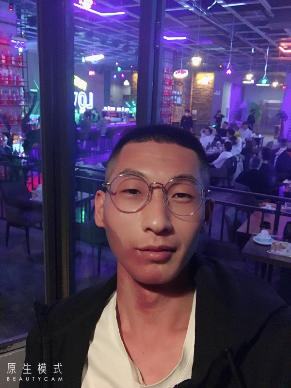 东北小伙的第一张照片--金华相亲服务中心