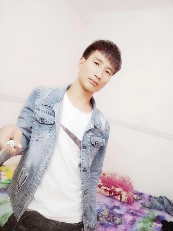 心好痛的第一张照片--金华相亲服务中心