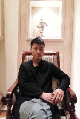 制片人杨亚林的第一张照片--金华相亲服务中心