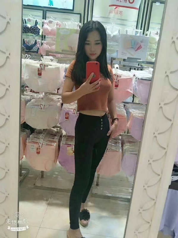 小可爱的第一张照片--金华相亲服务中心