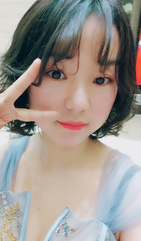 小c猫的第一张照片--金华相亲服务中心