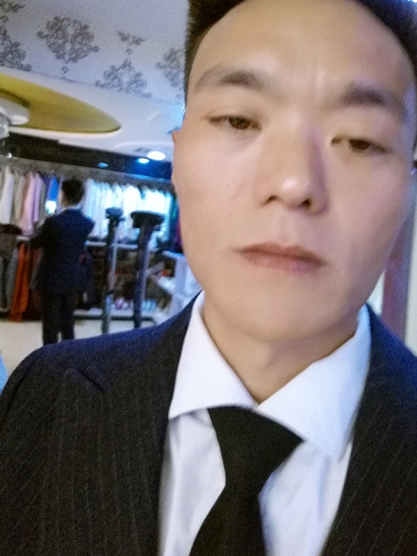 醉酒的蝴蝶的第二张照片--金华相亲服务中心