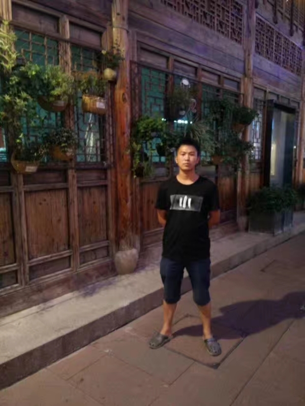 回忆的第一张照片--金华相亲服务中心